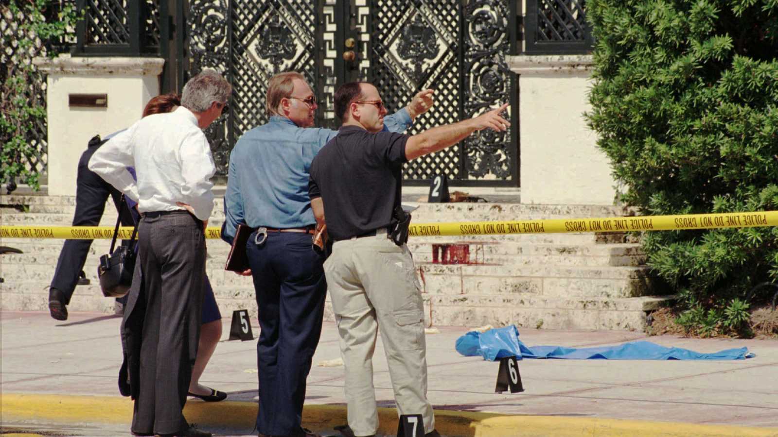 The real life crime scene photos from the assassination of Gianni